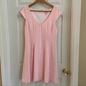 Lilly Pulitzer shortsleeved pink and white dress